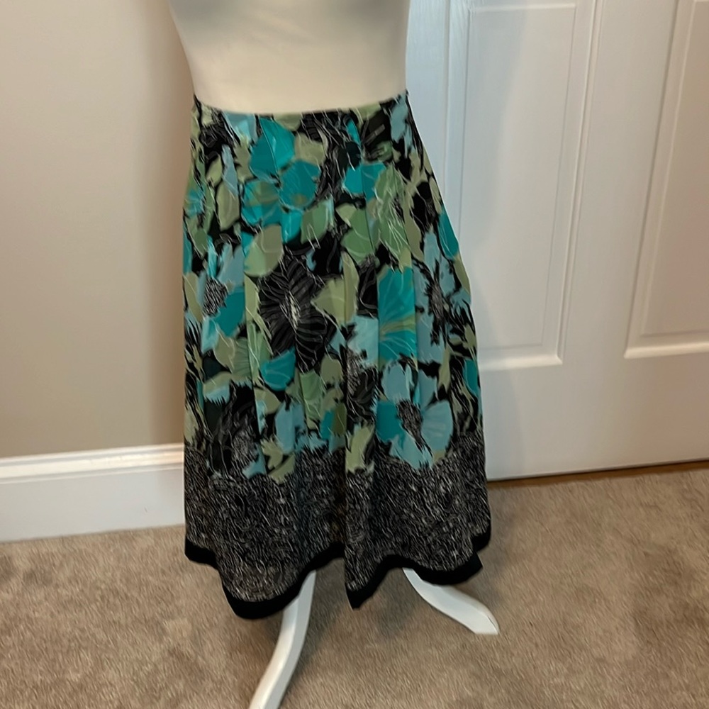 East 5th Floral Chiffon Skirt